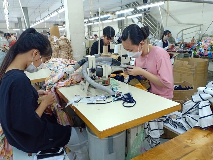 Nên thay đổi điều kiện hưởng chế độ thai sản với trường hợp hiếm muộn, sức khỏe yếu?- Ảnh 1. Nên thay đổi điều kiện hưởng chế độ thai sản với trường hợp hiếm muộn, sức khỏe yếu?- Ảnh 1.