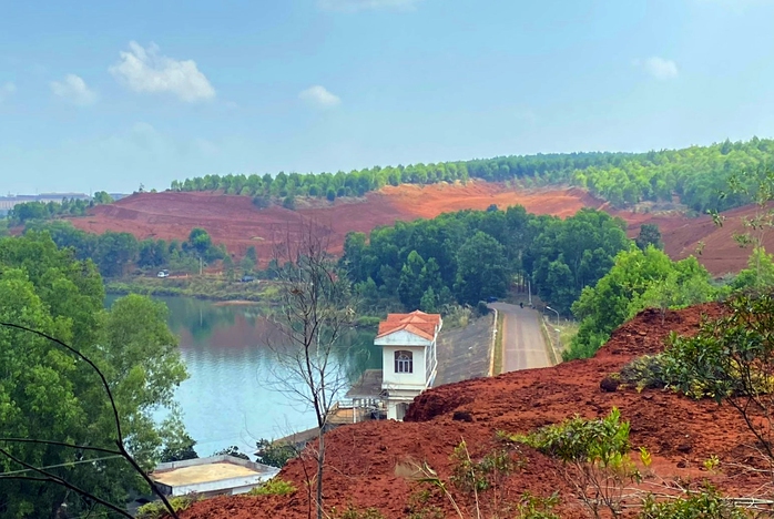 Dự án tái định cư gặp khó vì vướng quy hoạch bauxite- Ảnh 1. Dự án tái định cư gặp khó vì vướng quy hoạch bauxite- Ảnh 1.