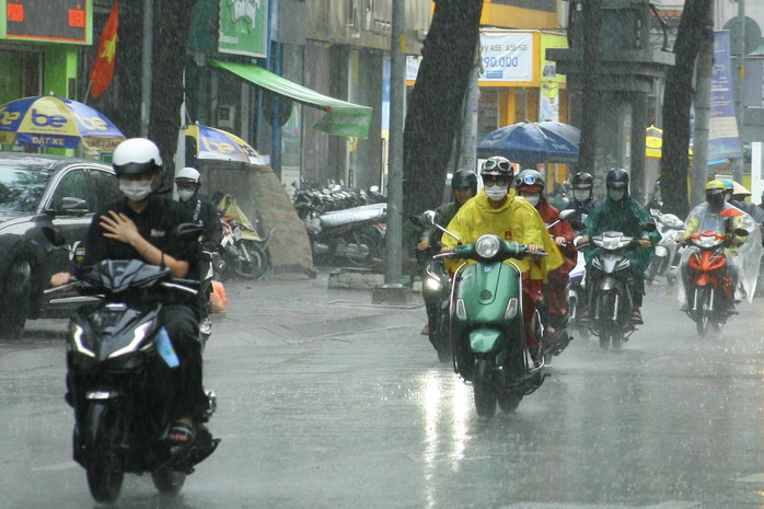 Thời tiết Nam Bộ trong tuần: Mưa có xu hướng gia tăng- Ảnh 1. Thời tiết Nam Bộ trong tuần: Mưa có xu hướng gia tăng- Ảnh 1.
