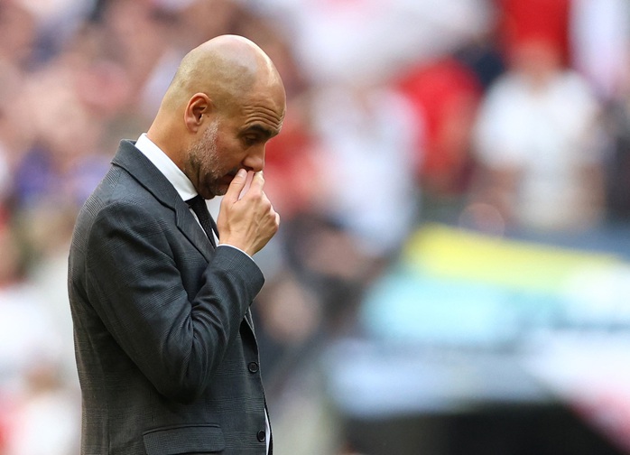 Hậu FA Cup: HLV Guardiola nhận lỗi, Ten Hag nói "2 cúp là không tệ"- Ảnh 3. Hậu FA Cup: HLV Guardiola nhận lỗi, Ten Hag nói "2 cúp là không tệ"- Ảnh 3.