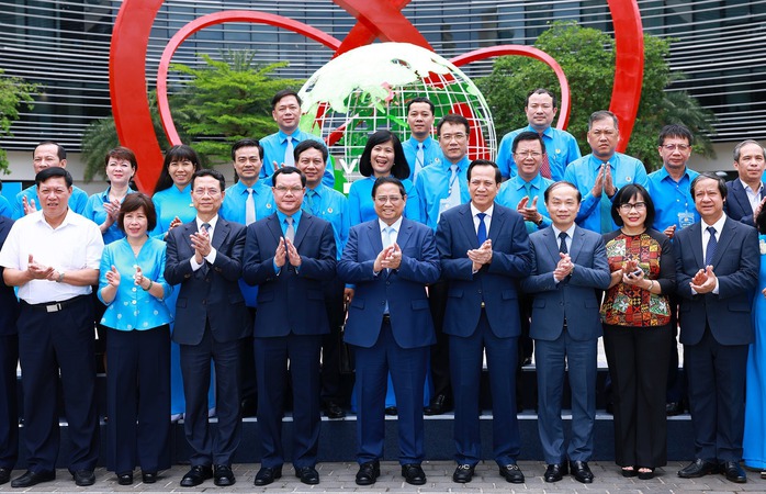 Thủ tướng: Nói thật, làm thật, không hình thức, không màu mè- Ảnh 2. Thủ tướng: Nói thật, làm thật, không hình thức, không màu mè- Ảnh 2.