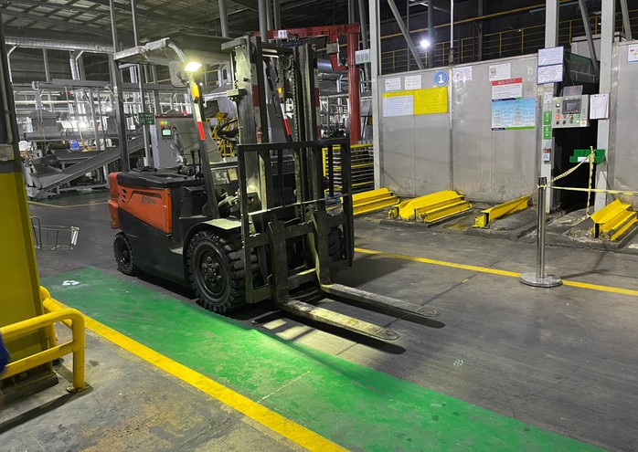 Thêm 1 công nhân bị lò sấy chèn tử vong ở Bình Phước- Ảnh 1. Thêm 1 công nhân bị lò sấy chèn tử vong ở Bình Phước- Ảnh 1.