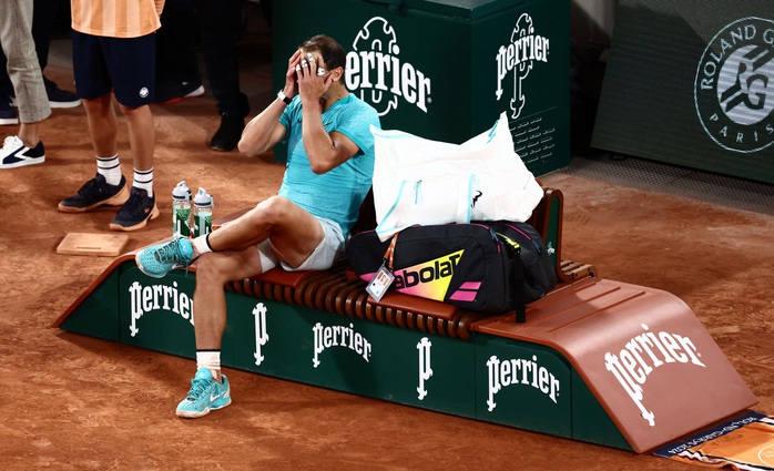 Nadal thua trắng Zverev, sớm chia tay Roland Garros- Ảnh 1.