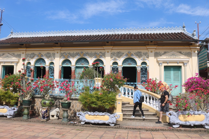 Chủ nhân ngôi nhà cổ Bình Thuỷ nổi tiếng miền Tây qua đời- Ảnh 2. Chủ nhân ngôi nhà cổ Bình Thuỷ nổi tiếng miền Tây qua đời- Ảnh 2.