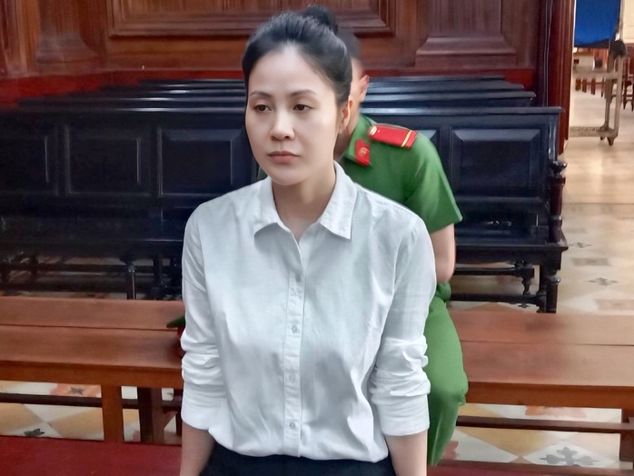 Nữ đại gia quận 7 hay khoe cuộc sống vương giả lãnh án tù- Ảnh 1. Nữ đại gia quận 7 hay khoe cuộc sống vương giả lãnh án tù- Ảnh 1.