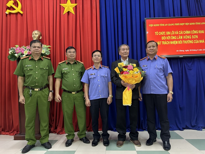 Bị bắt giam oan 2 lần, một Việt kiều được xin lỗi sau 34 năm- Ảnh 4. Bị bắt giam oan 2 lần, một Việt kiều được xin lỗi sau 34 năm- Ảnh 4.
