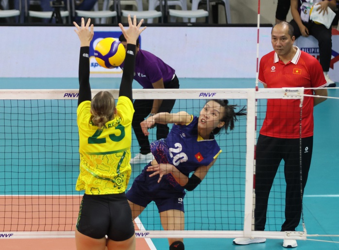 Thắng đậm Úc, tuyển bóng chuyền nữ Việt Nam tranh chung kết AVC Challenge Cup- Ảnh 4. Thắng đậm Úc, tuyển bóng chuyền nữ Việt Nam tranh chung kết AVC Challenge Cup- Ảnh 4.
