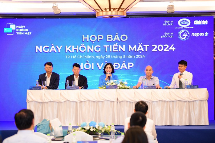 Chuyển tiền trên 10 triệu đồng phải xác thực khuôn mặt để tránh bị lừa đảo- Ảnh 1. Chuyển tiền trên 10 triệu đồng phải xác thực khuôn mặt để tránh bị lừa đảo- Ảnh 1.