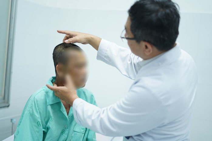 Nạn nhân nặng nhất trong đoàn du khách TP HCM gặp nạn ở Kon Tum xuất viện- Ảnh 1. Nạn nhân nặng nhất trong đoàn du khách TP HCM gặp nạn ở Kon Tum xuất viện- Ảnh 1.