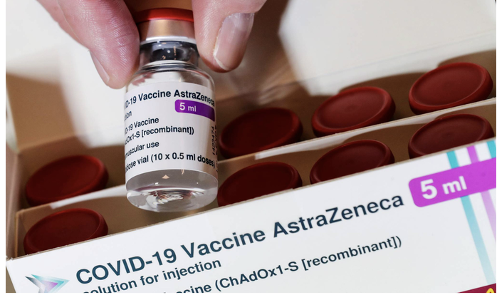 Bộ Y tế nói gì về nguy cơ đông máu khi tiêm vắc-xin COVID-19 của AstraZeneca?- Ảnh 1. Bộ Y tế nói gì về nguy cơ đông máu khi tiêm vắc-xin COVID-19 của AstraZeneca?- Ảnh 1.
