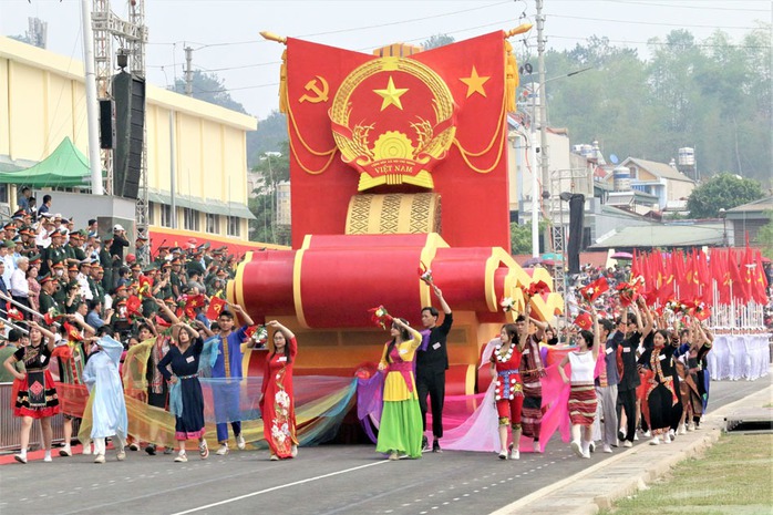 Sơ duyệt Lễ kỷ niệm 70 năm Chiến thắng Điện Biên Phủ- Ảnh 3. Sơ duyệt Lễ kỷ niệm 70 năm Chiến thắng Điện Biên Phủ- Ảnh 3.