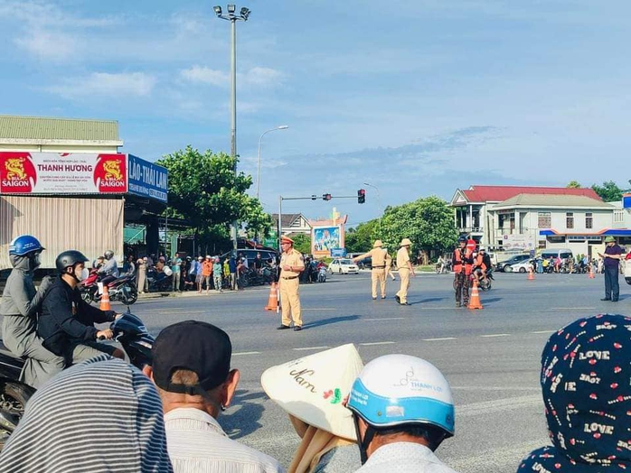 UBND tỉnh Quảng Nam đề nghị không tập trung đông người khi "sư" Thích Minh Tuệ đi qua- Ảnh 3. UBND tỉnh Quảng Nam đề nghị không tập trung đông người khi "sư" Thích Minh Tuệ đi qua- Ảnh 3.