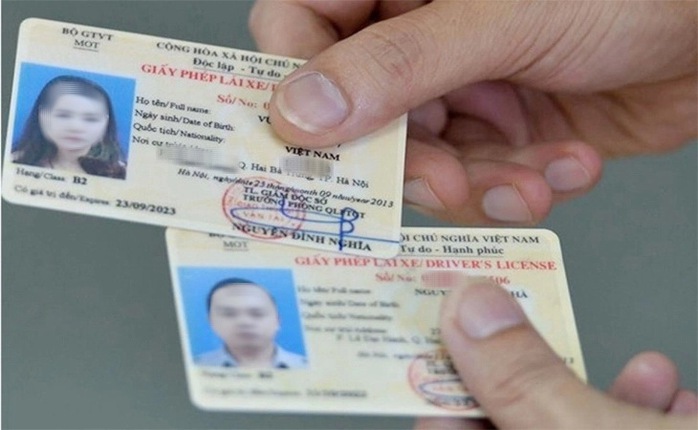 6 trường hợp bị thu hồi giấy phép lái xe từ ngày 1-6- Ảnh 1. 6 trường hợp bị thu hồi giấy phép lái xe từ ngày 1-6- Ảnh 1.