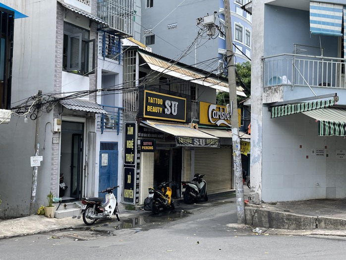 Cháy nhà trong hẻm ở TP HCM, một người tử vong- Ảnh 1. Cháy nhà trong hẻm ở TP HCM, một người tử vong- Ảnh 1.