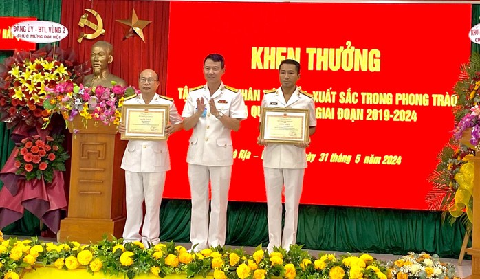 Trung đoàn 251 hoàn thành xuất sắc nhiệm vụ chính trị - Ảnh 2. Trung đoàn 251 hoàn thành xuất sắc nhiệm vụ chính trị - Ảnh 2.