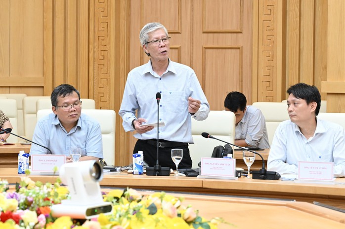 Bộ trưởng Nguyễn Hồng Diên: Không mua bán điện mặt trời mái nhà - Ảnh 1. Bộ trưởng Nguyễn Hồng Diên: Không mua bán điện mặt trời mái nhà - Ảnh 1.