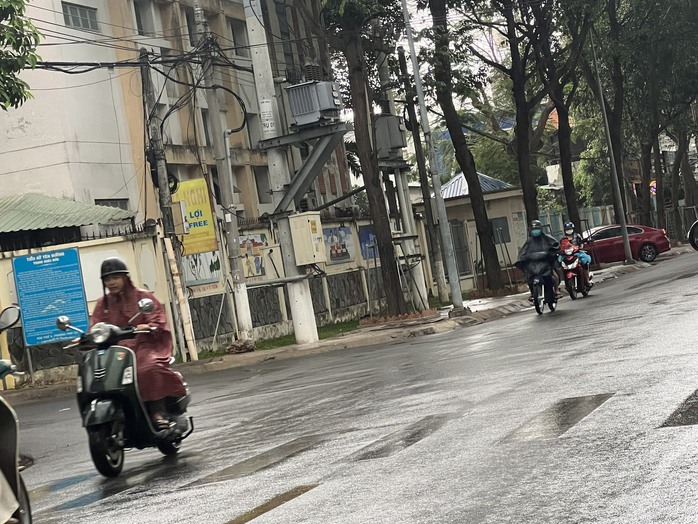 Vũng Tàu, Bình Dương đón mưa Vũng Tàu, Bình Dương đón mưa
