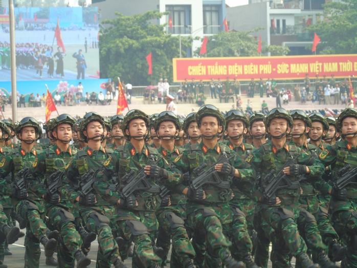 Hình ảnh ấn tượng Tổng duyệt Lễ kỷ niệm 70 năm Chiến thắng Điện Biên Phủ- Ảnh 24. Hình ảnh ấn tượng Tổng duyệt Lễ kỷ niệm 70 năm Chiến thắng Điện Biên Phủ- Ảnh 24.