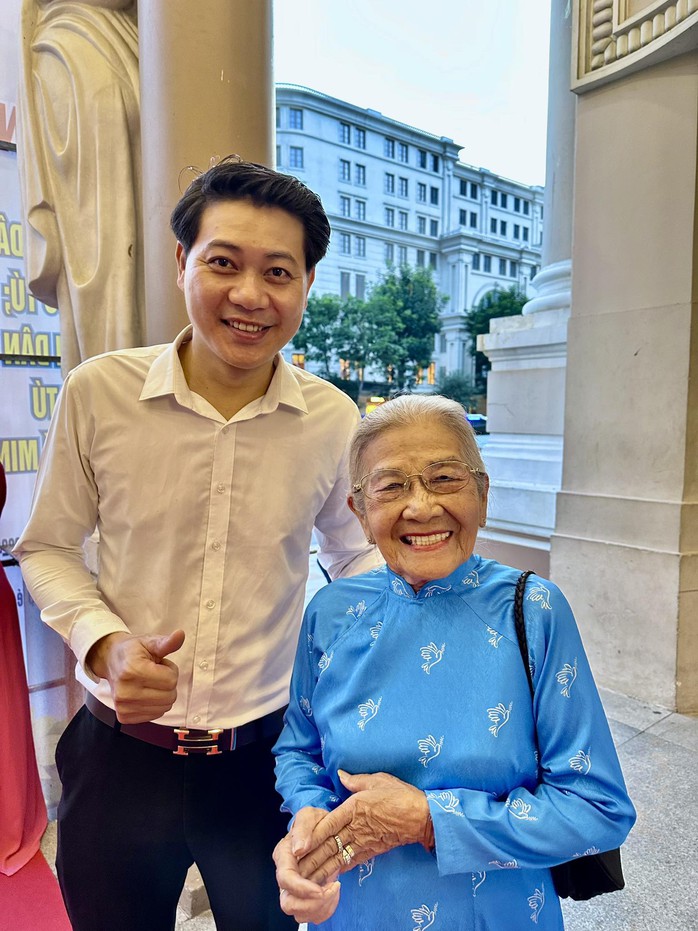 NSƯT Phi Điểu bật mí diễn xuất vai người mẹ không lời- Ảnh 2. NSƯT Phi Điểu bật mí diễn xuất vai người mẹ không lời- Ảnh 2.