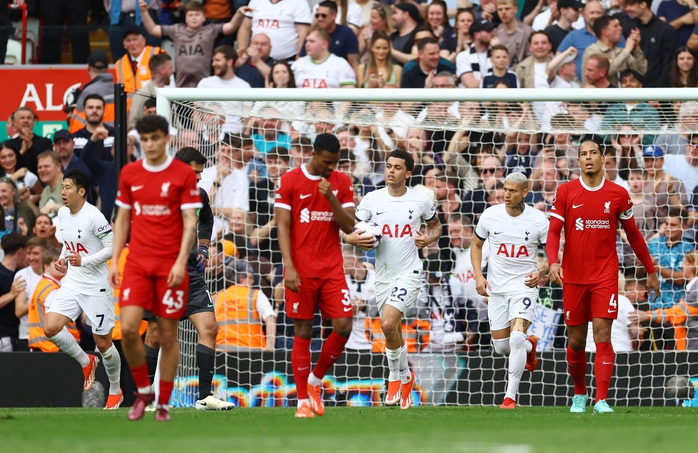 Bùng nổ tiệc bàn thắng, Liverpool vùi dập Tottenham- Ảnh 7. Bùng nổ tiệc bàn thắng, Liverpool vùi dập Tottenham- Ảnh 7.