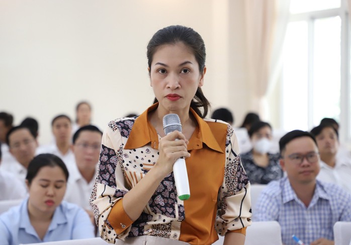 Ông Phan Văn Mãi: Không phải trường hợp cán bộ nào bị xử lý cũng là tham nhũng, nhận hối lộ- Ảnh 1. Ông Phan Văn Mãi: Không phải trường hợp cán bộ nào bị xử lý cũng là tham nhũng, nhận hối lộ- Ảnh 1.