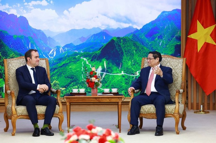 Thủ tướng đánh giá cao Bộ trưởng Quân đội Pháp dự kỷ niệm Chiến thắng Điện Biên Phủ- Ảnh 3. Thủ tướng đánh giá cao Bộ trưởng Quân đội Pháp dự kỷ niệm Chiến thắng Điện Biên Phủ- Ảnh 3.