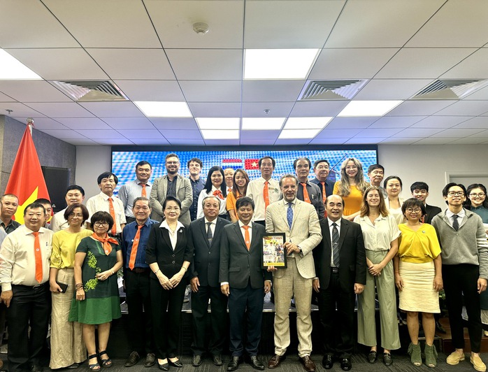 Hà Lan là nhà đầu tư lớn nhất EU tại TP HCM- Ảnh 4. Hà Lan là nhà đầu tư lớn nhất EU tại TP HCM- Ảnh 4.