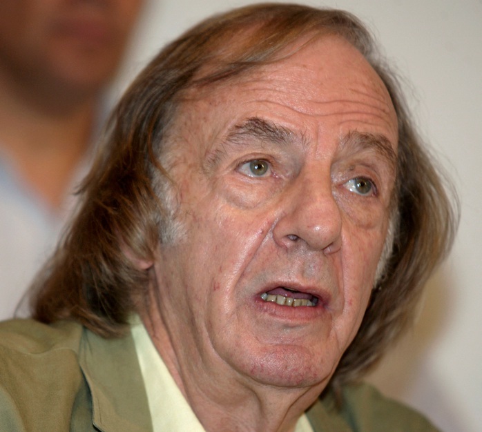 Vĩnh biệt HLV huyền thoại Cesar Luis Menotti, nhớ lại cúp vàng đầy tranh cãi năm 1978- Ảnh 1. Vĩnh biệt HLV huyền thoại Cesar Luis Menotti, nhớ lại cúp vàng đầy tranh cãi năm 1978- Ảnh 1.