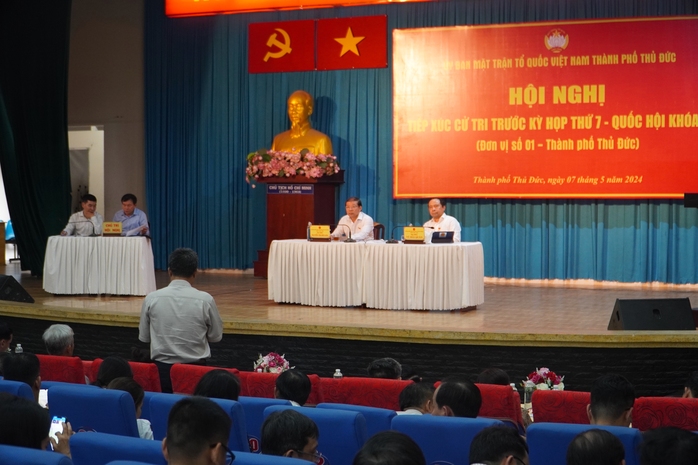 Ghi nhận, giải quyết kiến nghị của cử tri- Ảnh 1. Ghi nhận, giải quyết kiến nghị của cử tri- Ảnh 1.