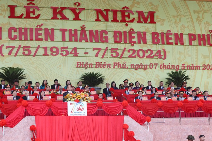 Thủ tướng Phạm Minh Chính đọc diễn văn kỷ niệm 70 năm Chiến thắng Điện Biên Phủ Ảnh: TTXVN Thủ tướng Phạm Minh Chính đọc diễn văn kỷ niệm 70 năm Chiến thắng Điện Biên Phủ Ảnh: TTXVN