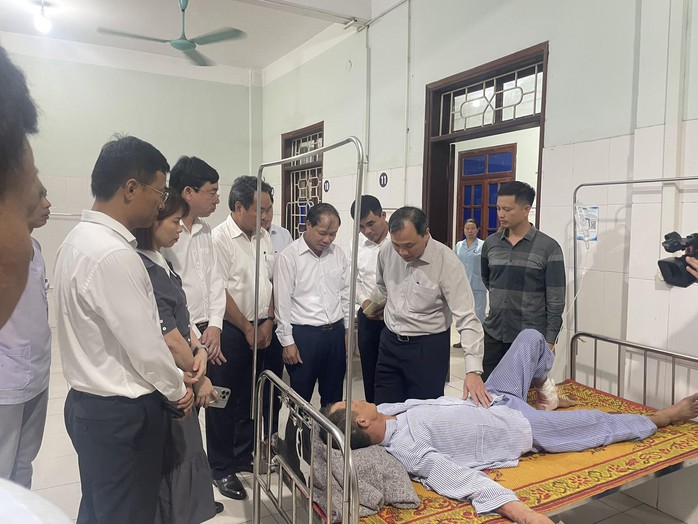 Lãnh đạo tỉnh Hà Tĩnh chia buồn sâu sắc đến gia đình người gặp nạn - Ảnh 1. Lãnh đạo tỉnh Hà Tĩnh chia buồn sâu sắc đến gia đình người gặp nạn - Ảnh 1.