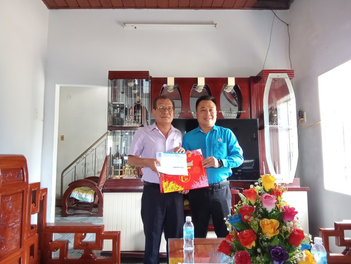 LĐLĐ Khánh Hoà thăm động viên các Mẹ Việt Nam anh hùng- Ảnh 3. LĐLĐ Khánh Hoà thăm động viên các Mẹ Việt Nam anh hùng- Ảnh 3.