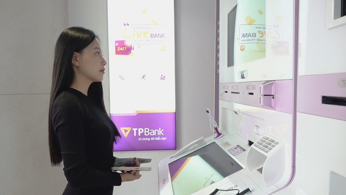 Ngân hàng tiên phong triển khai xác thực giao dịch sinh trắc học theo quyết định 2345- Ảnh 1. Ngân hàng tiên phong triển khai xác thực giao dịch sinh trắc học theo quyết định 2345- Ảnh 1.