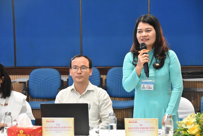 Giao lưu trực tuyến "Chọn nguyện vọng vào lớp 10"- Ảnh 3. Giao lưu trực tuyến "Chọn nguyện vọng vào lớp 10"- Ảnh 3.