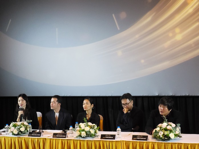 Đạo diễn Đạo diễn