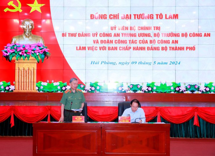 Bộ trưởng Công an Tô Lâm làm việc với Ban thường vụ Thành ủy Hải Phòng- Ảnh 2. Bộ trưởng Công an Tô Lâm làm việc với Ban thường vụ Thành ủy Hải Phòng- Ảnh 2.