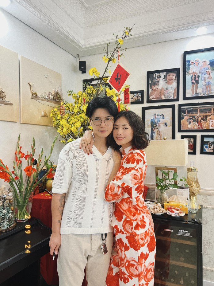 Ngô Thanh Vân nhí nhảnh kỷ niệm ngày cưới bên chồng trẻ- Ảnh 8. Ngô Thanh Vân nhí nhảnh kỷ niệm ngày cưới bên chồng trẻ- Ảnh 8.