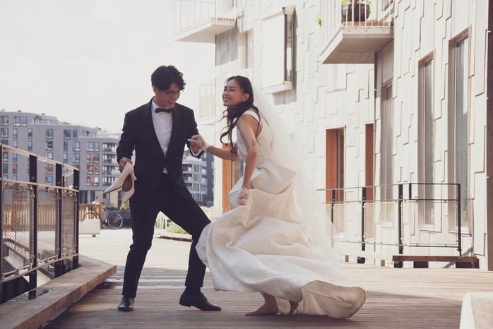 Ngô Thanh Vân nhí nhảnh kỷ niệm ngày cưới bên chồng trẻ- Ảnh 2. Ngô Thanh Vân nhí nhảnh kỷ niệm ngày cưới bên chồng trẻ- Ảnh 2.