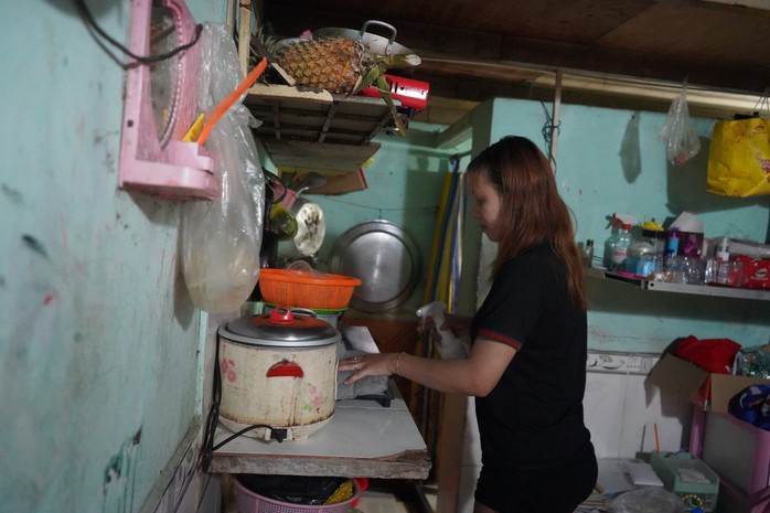 Công nhân sốc vì hóa đơn tiền điện- Ảnh 4. Công nhân sốc vì hóa đơn tiền điện- Ảnh 4.