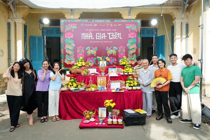 NSƯT Hạnh Thúy, Phương Mỹ Chi đóng phim Huỳnh Lập- Ảnh 1. NSƯT Hạnh Thúy, Phương Mỹ Chi đóng phim Huỳnh Lập- Ảnh 1.