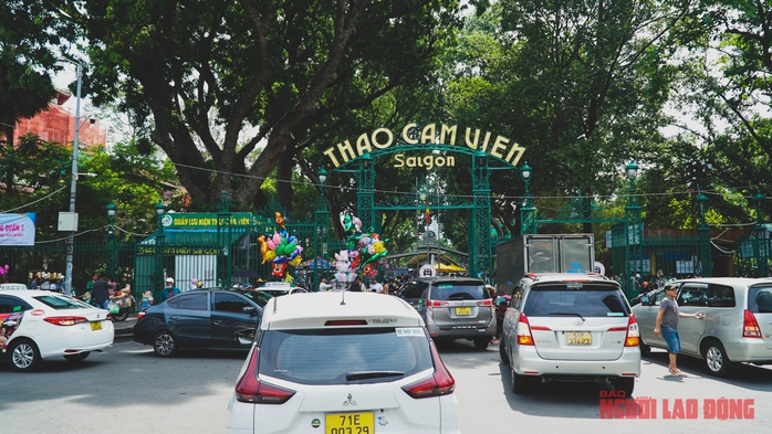 Ngày Quốc tế Thiếu nhi: Đầm Sen, Thảo Cầm Viên đông nghẹt trẻ- Ảnh 1. Ngày Quốc tế Thiếu nhi: Đầm Sen, Thảo Cầm Viên đông nghẹt trẻ- Ảnh 1.