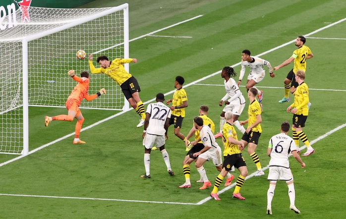 Đánh bại Dortmund, Real Madrid lập kỷ lục vô địch châu Âu- Ảnh 7. Đánh bại Dortmund, Real Madrid lập kỷ lục vô địch châu Âu- Ảnh 7.