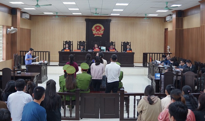 Nhận hối lộ 57 triệu đồng, cựu giám đốc trung tâm đăng kiểm lĩnh 36 tháng tù- Ảnh 1. Nhận hối lộ 57 triệu đồng, cựu giám đốc trung tâm đăng kiểm lĩnh 36 tháng tù- Ảnh 1.