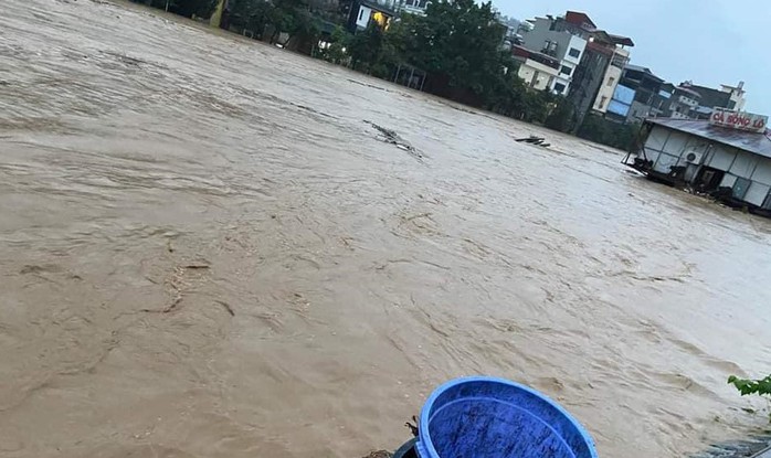 Mưa lớn, nhiều địa phương tại Hà Giang chìm trong biển nước- Ảnh 4. Mưa lớn, nhiều địa phương tại Hà Giang chìm trong biển nước- Ảnh 4.