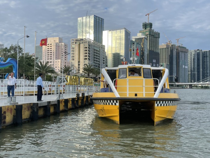 Nghiên cứu mở tuyến tàu cao tốc từ TP HCM đến sân bay Long Thành- Ảnh 3. Nghiên cứu mở tuyến tàu cao tốc từ TP HCM đến sân bay Long Thành- Ảnh 3.