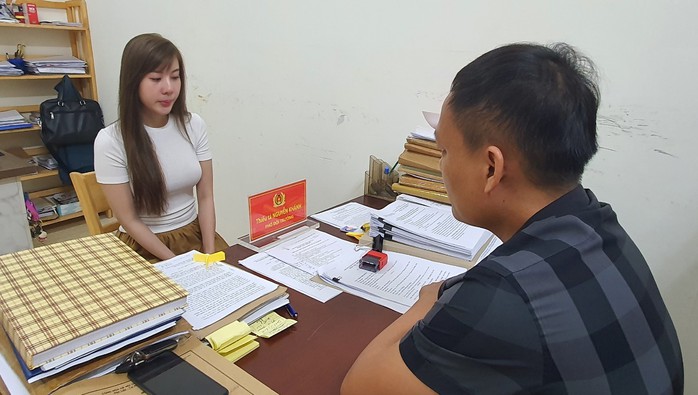 Diễn biến nóng vụ 2 nhóm đánh nhau gây náo loạn đường phố Buôn Ma Thuột- Ảnh 1. Diễn biến nóng vụ 2 nhóm đánh nhau gây náo loạn đường phố Buôn Ma Thuột- Ảnh 1.