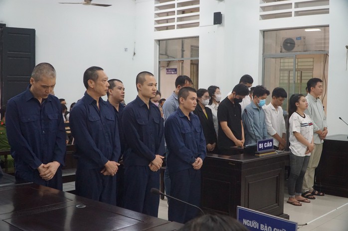 Cựu cán bộ cảnh sát Cựu cán bộ cảnh sát