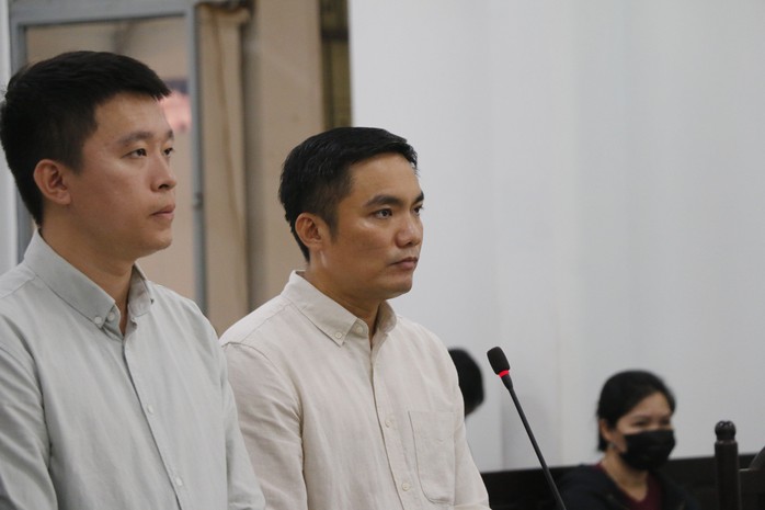 Cựu cán bộ cảnh sát Cựu cán bộ cảnh sát