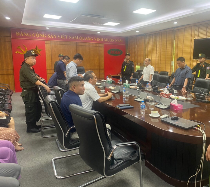 Bắt Tổng Giám đốc VEAM, truy tìm 2 cấp dưới- Ảnh 1. Bắt Tổng Giám đốc VEAM, truy tìm 2 cấp dưới- Ảnh 1.