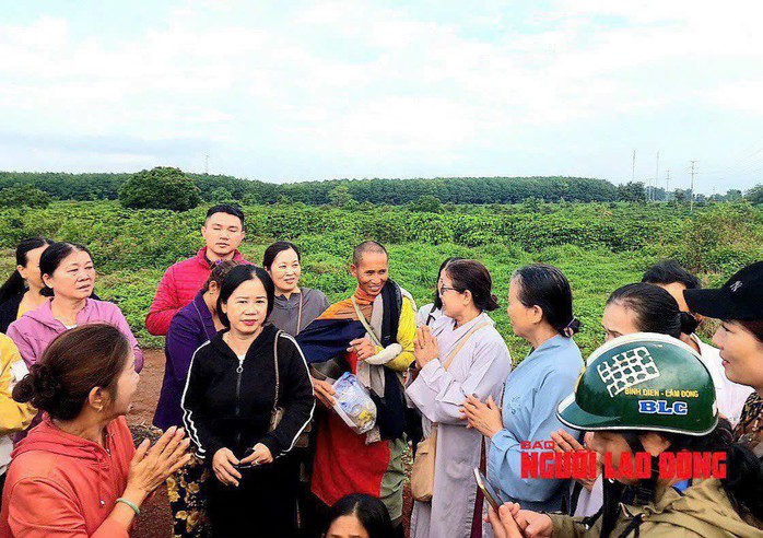 "Sư Thích Minh Tuệ" mong được yên tĩnh tu hành- Ảnh 1. "Sư Thích Minh Tuệ" mong được yên tĩnh tu hành- Ảnh 1.